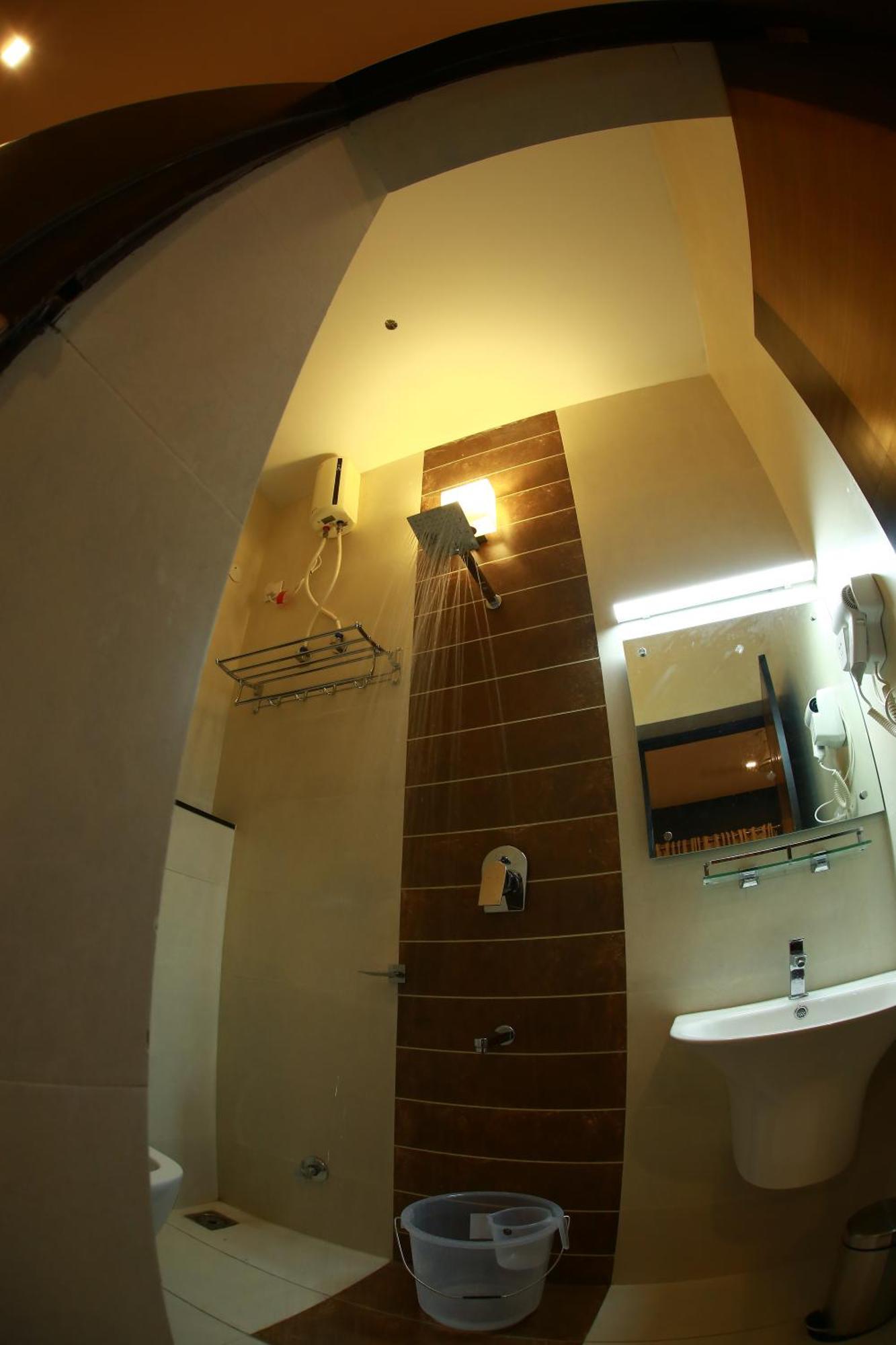 บรีซ สวีท Hotel Devanahalli ภายนอก รูปภาพ