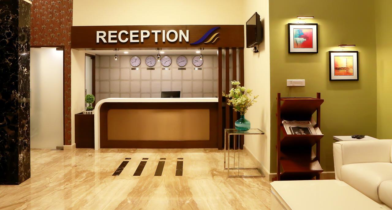 บรีซ สวีท Hotel Devanahalli ภายนอก รูปภาพ
